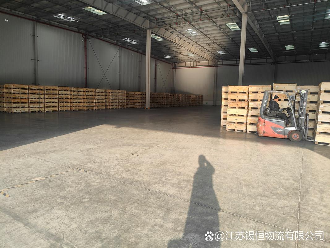 链江苏是一家领先的供应链管理解决方案及场景物流服务提供商
